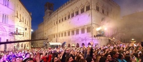 La notte di Radio Subasio: «Perugia fantastica». Mannoia e Ruggeri ... - ilmessaggero.it