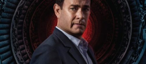 Tom Hanks nel Poster di Angeli E Demoni