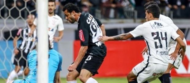 Corinthians x Atlético Mineiro é um dos destaques dessa quarta-feira, dia 5 de outubro. Corinthians x Atlético Mineiro é um dos destaques dessa quarta-feira, dia 5 de outubro.