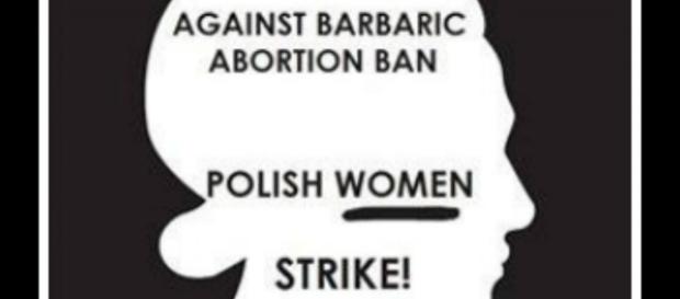#czarnyprotest 10.000 demostrieren gegen ein Abtreibungsverbot in Polen #czarnyprotest 10.000 demostrieren gegen ein Abtreibungsverbot in Polen