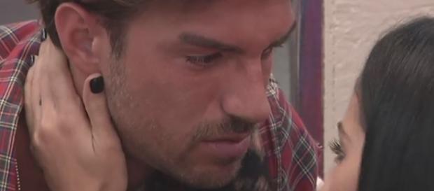 GF Vip: Andrea Damante fa pace con Asia Nuccitelli GF Vip: Andrea Damante fa pace con Asia Nuccitelli