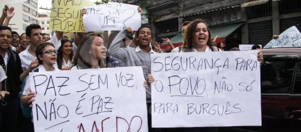 MP proibi protestos no colégio Pedro II MP proibi protestos no colégio Pedro II