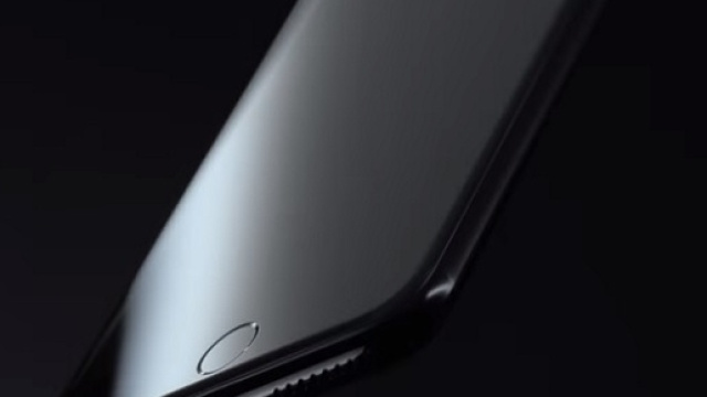 Il design del nuovo dispositivo iPhone 7