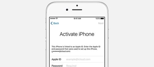 iPhone 7 bloccato all’attivazione