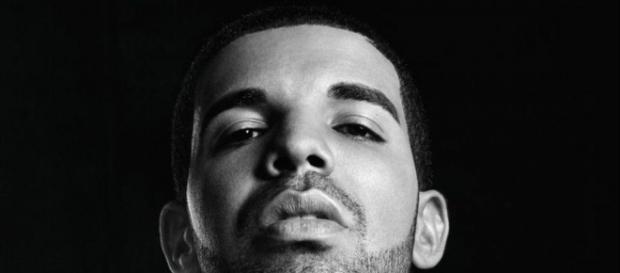 Le fameux artiste canadien Drake Le fameux artiste canadien Drake