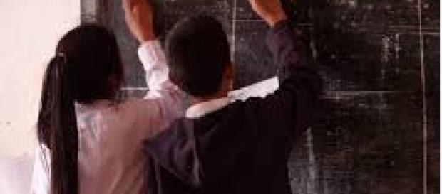 Scuola, tanti giovani provano a diventare docenti. Scuola, tanti giovani provano a diventare docenti.