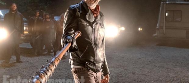 Sur qui s'abattra la batte du terrible Negan ? Sur qui s'abattra la batte du terrible Negan ?
