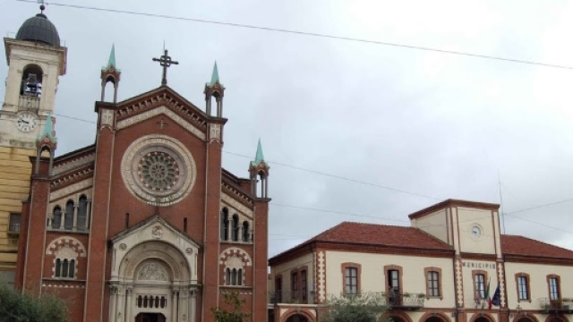 A Orbassano il Sindaco chiede di sospendere l'orario di vendita notturno del Carrefour