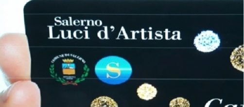 La card delle Luci d'Artista di Salerno 2016-2017.