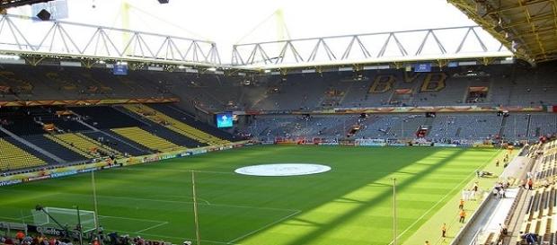 Estádio do Borussia Dortmund, modelo preferido pelos torcedores do Fluminense para o novo campo (Foto: Globoesporte) Estádio do Borussia Dortmund, modelo preferido pelos torcedores do Fluminense para o novo campo (Foto: Globoesporte)