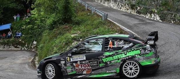Immagine di repertorio, macchina da rally Immagine di repertorio, macchina da rally