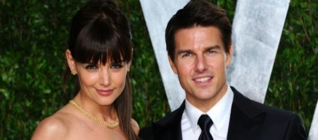 Why Tom Cruise Is Paying $400,000 To Katie Holmes? - inquisitr.com Why Tom Cruise Is Paying $400,000 To Katie Holmes? - inquisitr.com