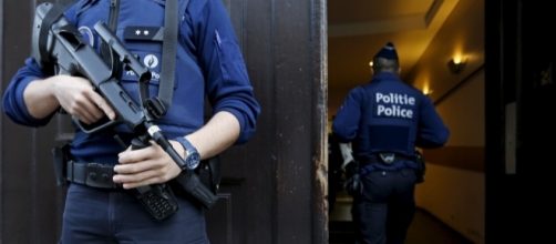 Ben 13 avvisaglie per la polizia belga
