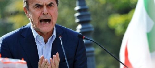 Bersani conferma il no al referendum e minaccia la scissione del Pd