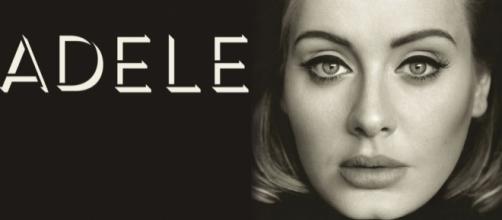 Adele racconta come ha sconfitto la depressione post-partum