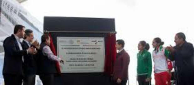 El Presidente Enrique Peña Nieto y El Gobernador de EDOMEX Eruviel Avila El Presidente Enrique Peña Nieto y El Gobernador de EDOMEX Eruviel Avila