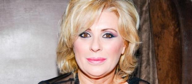 Tina Cipollari: 'Io, "Uomini e Donne" e il rapporto con i social' Tina Cipollari: 'Io, "Uomini e Donne" e il rapporto con i social'