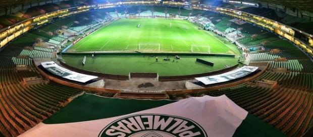 Torcida palmeirense apoiará seu time no Allianz Parque Torcida palmeirense apoiará seu time no Allianz Parque