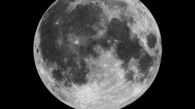 La Superluna &egrave; attesa per il prossimo 14 novembre: non si verificava da 70 anni.