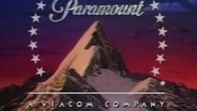 Lo storico logo della Paramount. La compagnia cinematografica appartiene alla galassia Viacom dal 1995.
