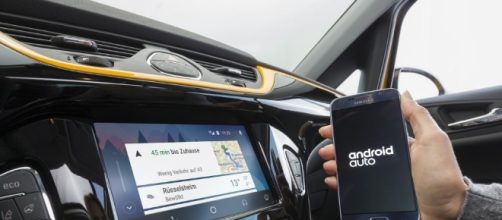 Android auto è l'applicazione per utilizzare al meglio il telefono in automobile