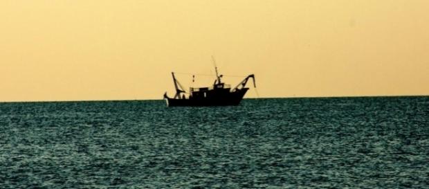 A casa l'equipaggio del peschereccio sequestrato in Egitto ... - meridionews.it A casa l'equipaggio del peschereccio sequestrato in Egitto ... - meridionews.it