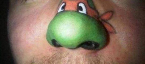 Pessoas com as tatuagens mais estranhas Pessoas com as tatuagens mais estranhas