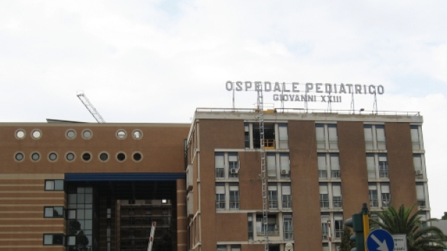 Bari, soffocò neonata in ospedale: soffre della sindrome di Munchausen per procura