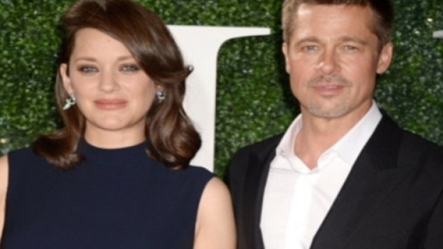 Brad Pitt rompe il silenzio e si presenta alla premiere con Marion Cotillard.