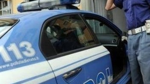 Sparatoria a Reggio Calabria: un tabaccaio &egrave; rimasto ferito