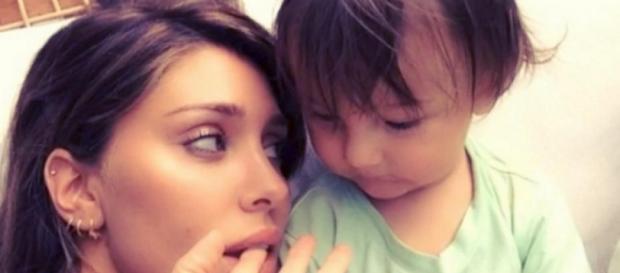 Belen Rodriguez : Belen con il figlio Santiago Belen Rodriguez : Belen con il figlio Santiago