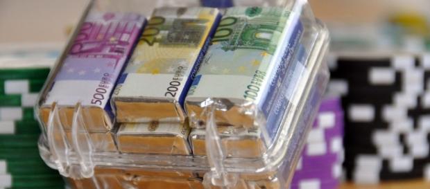Czy lepiej mieć gotówkę, czy papiery wartościowe? Czy lepiej mieć gotówkę, czy papiery wartościowe?