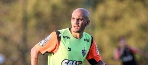 Fábio Santos trabalhou com Tite no Corinthians e está, atualmente, no Atlético-MG Fábio Santos trabalhou com Tite no Corinthians e está, atualmente, no Atlético-MG
