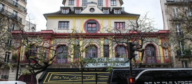 Questa sera il teatro Bataclan riapre con il concerto di Sting Questa sera il teatro Bataclan riapre con il concerto di Sting