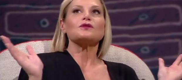 Simona Ventura: L'intervista di Maurizio Costanzo 10 novembre 2016 Simona Ventura: L'intervista di Maurizio Costanzo 10 novembre 2016