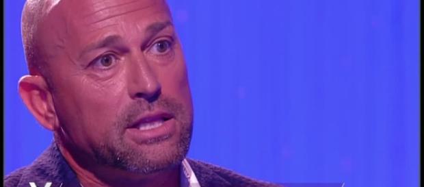 Stefano Bettarini sarà ospite di Silvia Toffanin per parlare di Simona Ventura Stefano Bettarini sarà ospite di Silvia Toffanin per parlare di Simona Ventura