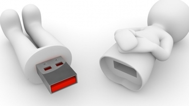 Prova l'Hiv con una chiavetta Usb