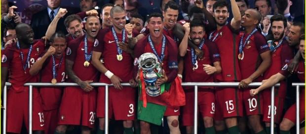 O campeão europeu entra em ação frente à Letónia O campeão europeu entra em ação frente à Letónia