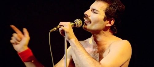 Freddie Mercury, a 25 anni dalla sua morte un mito insuperabile