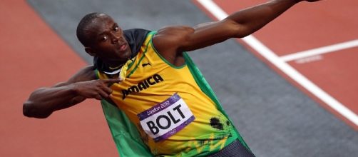 London Olympics 2012: Usain Bolt storms to 100m glory and he ... - dailymail.co.uk