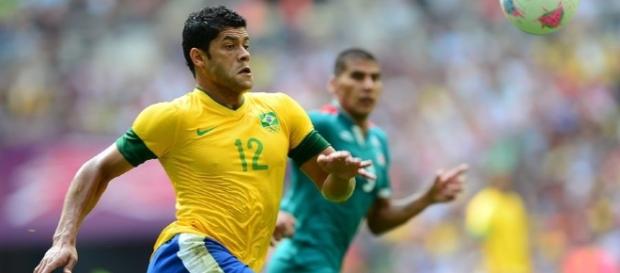Hulk, que atua na China, é o jogador brasileiro mais bem pago Hulk, que atua na China, é o jogador brasileiro mais bem pago