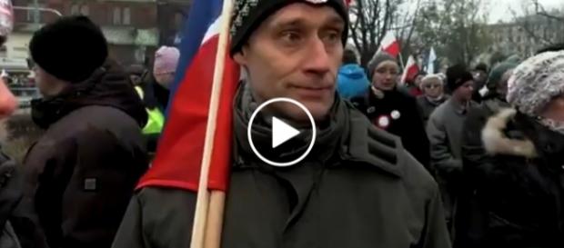 Kodowiec nieświadomie dokonał samozaorania. Kodowiec nieświadomie dokonał samozaorania.