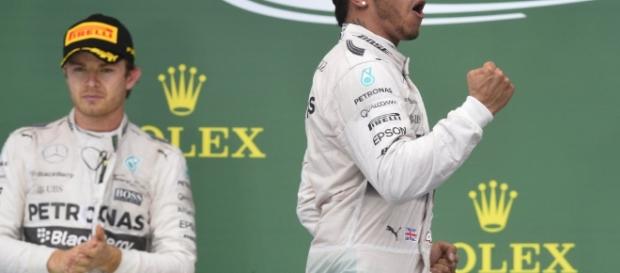 Lewis Hamilton and Nico Rosberg share hilariously awkward moment ... - usatoday.com Lewis Hamilton and Nico Rosberg share hilariously awkward moment ... - usatoday.com
