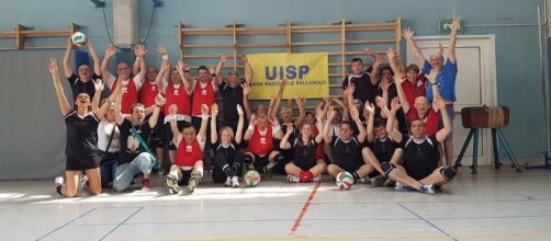 Pallavolo UISP Piemonte - La gioia dei ragazzi del campionato PALLAVOLMENTE