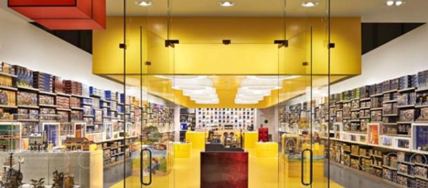 Apre a Milano il Lego Store più grande d'Italia Apre a Milano il Lego Store più grande d'Italia