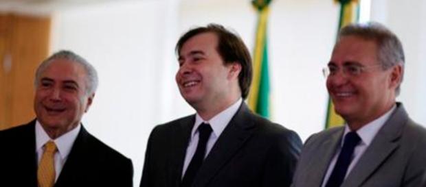 Renan Calheiros com o presidente Michel Temer Renan Calheiros com o presidente Michel Temer