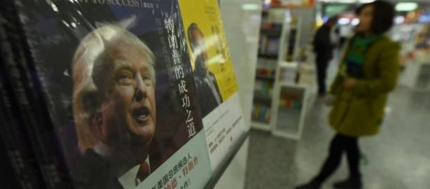 China îl avertizează pe Trump să nu încerce să declanșeze un război comercial, deoarece vor fi consecințe - Foto: Greg Baker/AFP/Getty Images China îl avertizează pe Trump să nu încerce să declanșeze un război comercial, deoarece vor fi consecințe - Foto: Greg Baker/AFP/Getty Images