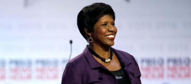 Gwen Ifill, Host Of 'Washington Week', 'PBS Newshour', Dies : The ... - npr.org Gwen Ifill, Host Of 'Washington Week', 'PBS Newshour', Dies : The ... - npr.org