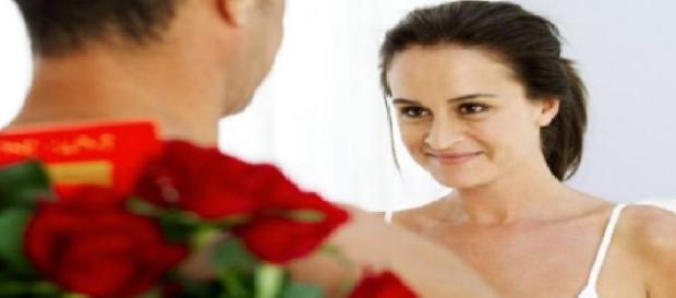 Homens mudam o jeito quando estão a trair Homens mudam o jeito quando estão a trair