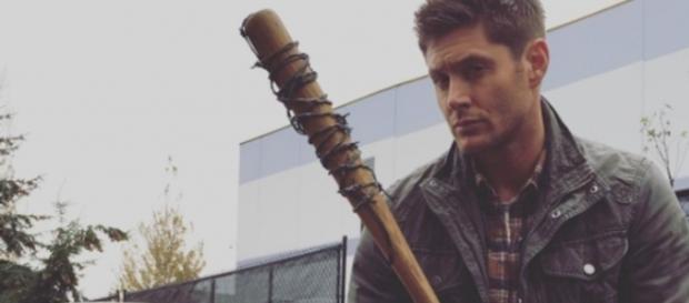Le croosover entre Supernatural et The Walking Dead se poursuit sur Twitter Le croosover entre Supernatural et The Walking Dead se poursuit sur Twitter